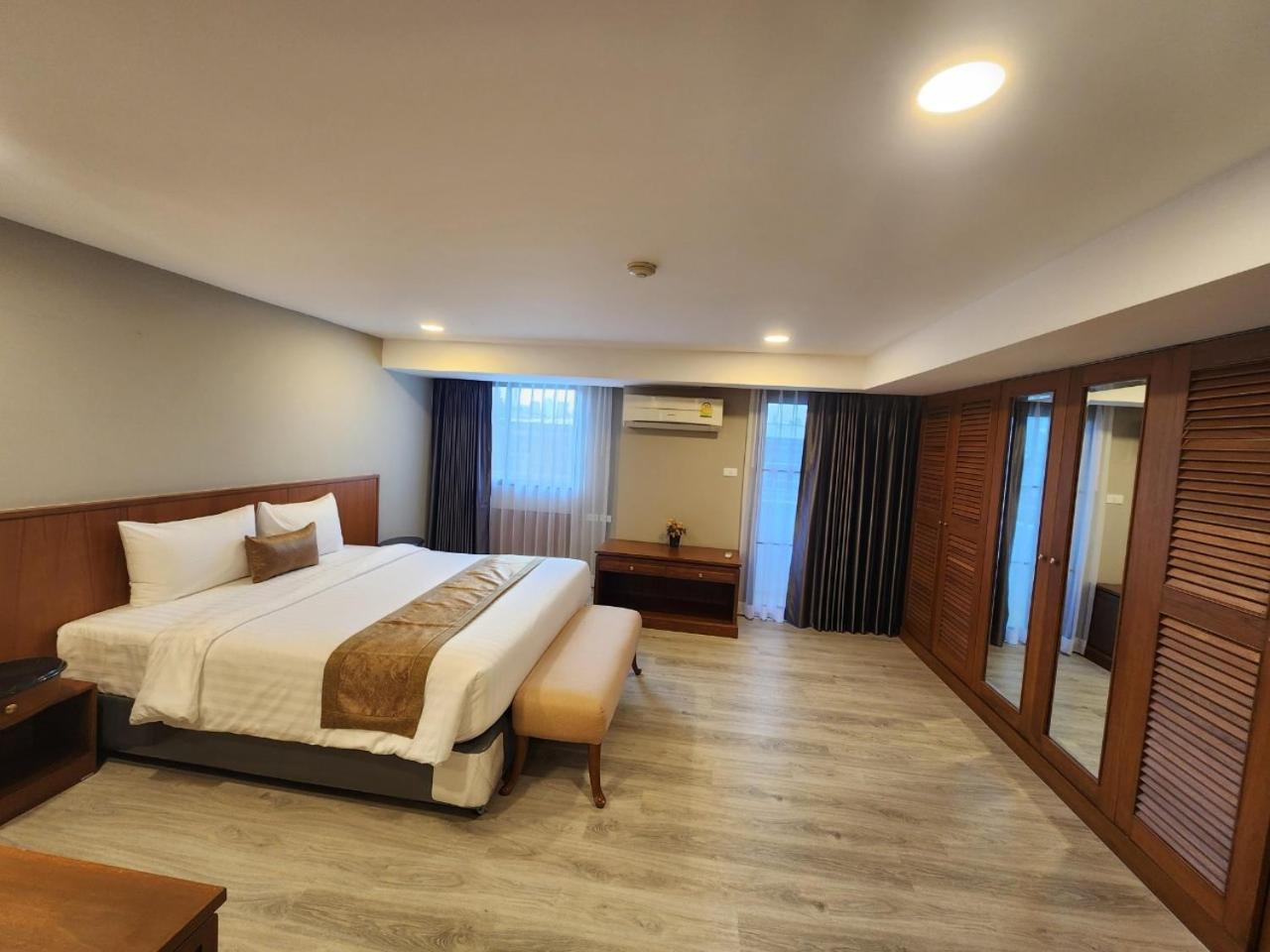 Ferienwohnung United Tower Thonglor By Aspira Bangkok Exterior foto